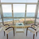 The Pearl - Sea View 1