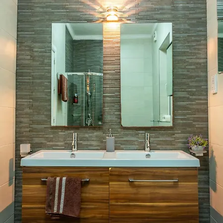 Sea View On Promenade S1 *