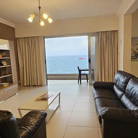 Sea View On Promenade S1 * Sliema