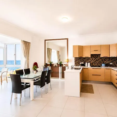 The Pearl - Sea View 1 * Sliema